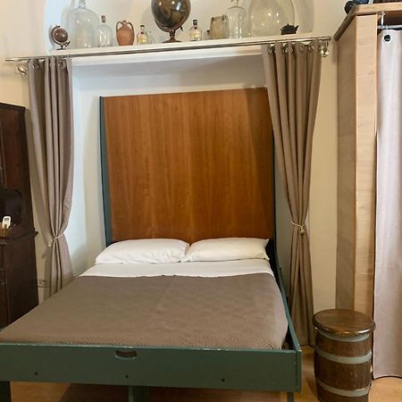 Ferienwohnung La Tana Dei Pirati 2 Neapel Exterior foto